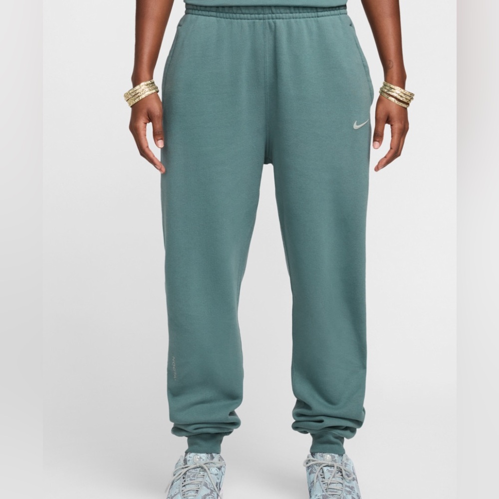 Nike Women's Full-Length Loose Fit Joggers Pants - Forest Green- Training XS